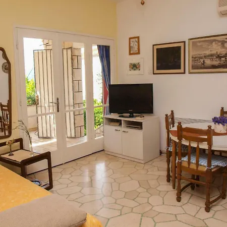 Apartman Nora Apartment Postira