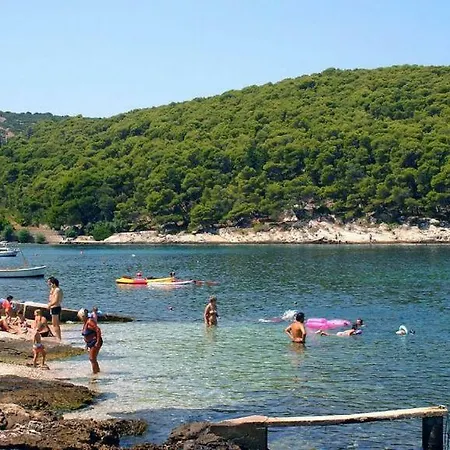 Apartman Nora * Postira
